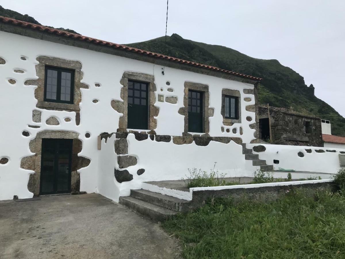 Villa A casa do Tí Mendonça à Lajes das Flores Extérieur photo